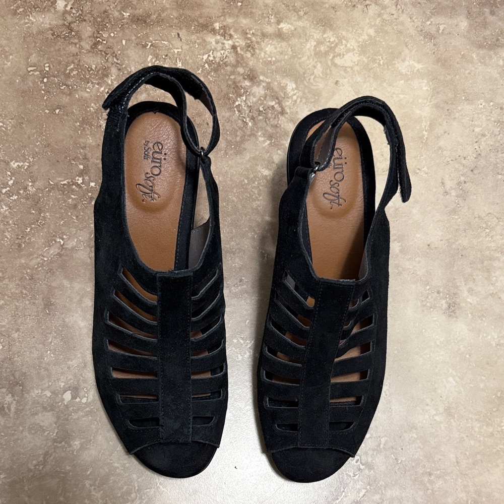 Euro Soft Black Strappy Women's Sandals